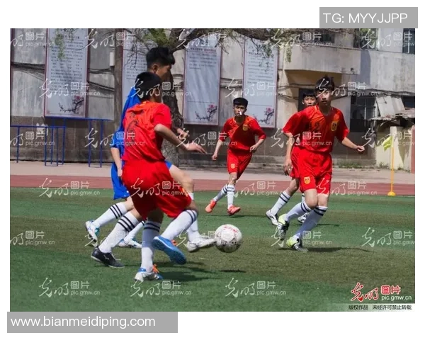 忠诚不渝的足球球星以坚毅精神谱写绿茵场传奇 忠诚不渝的足球球星以坚毅精神谱写绿茵场传奇