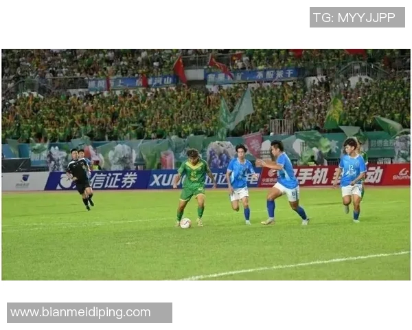 足球巨星归来助力球队重整雄风球迷热情空前高涨